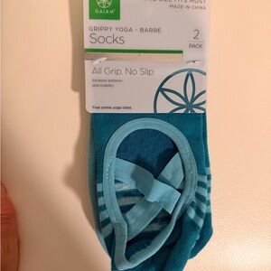 GAIAM Teal Grippy Yoga Socks - 2 Pack